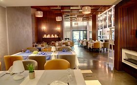 Hotel Lac Leman, Les Berges Du Lac